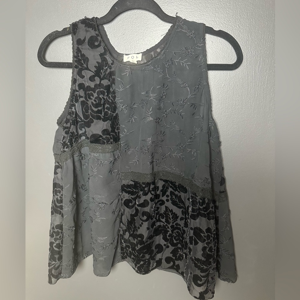POL‎ | Black Sheer Floral Blouse | EUC | Medium